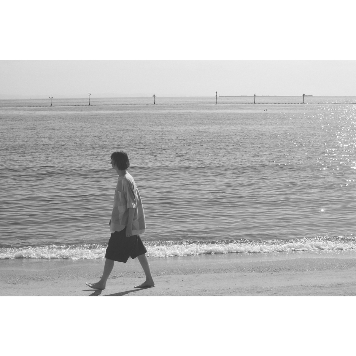 VU 2026 summer collection look 01 seaside minimal outfit wide silhouette Japan