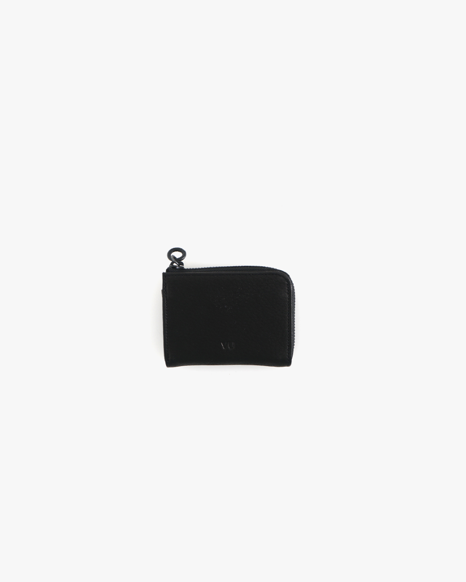 B18 zip card case deer leather / black
