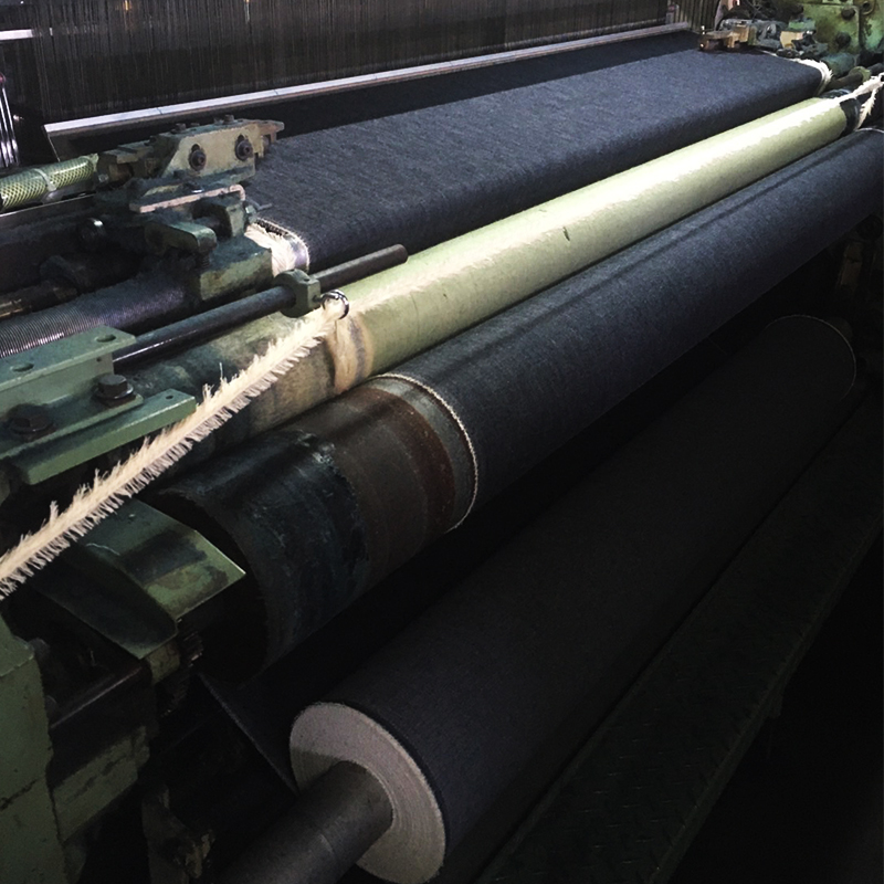 Okayama selvedge denim fabric on vintage shuttle loom VU